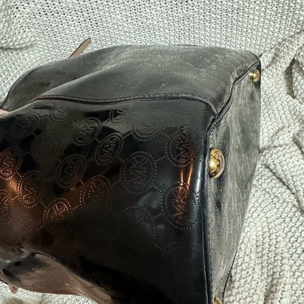 Michael Kors Jet Set Large Black Patent Leather Tote‎